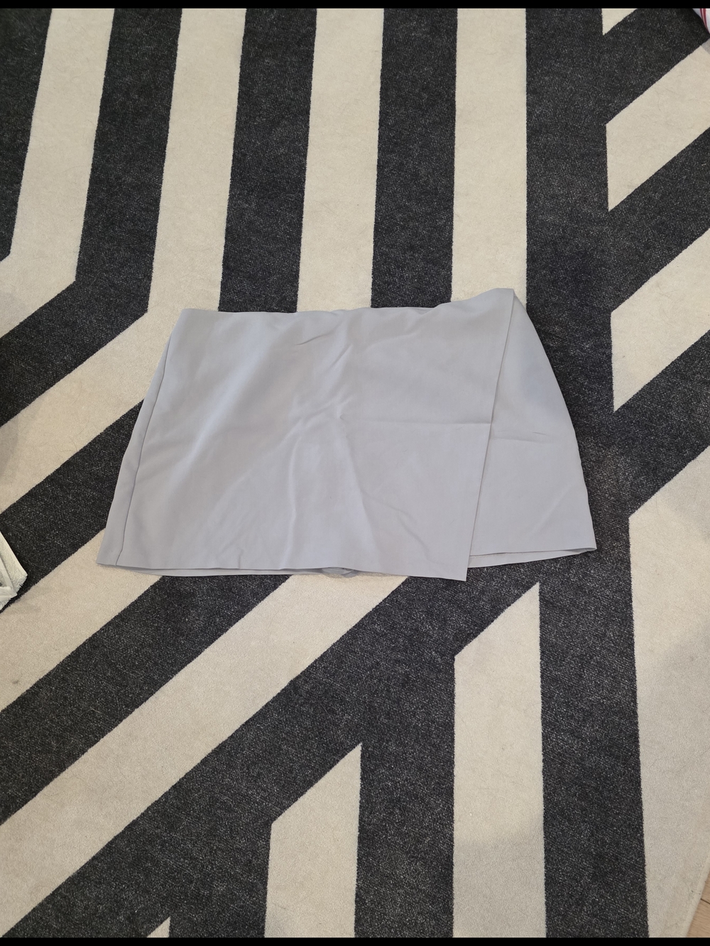 Abercrombie & Fitch Light Gray Wrap Skort